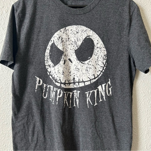 Disney Nightmare Before Christmas Tee - Picture 2 of 5